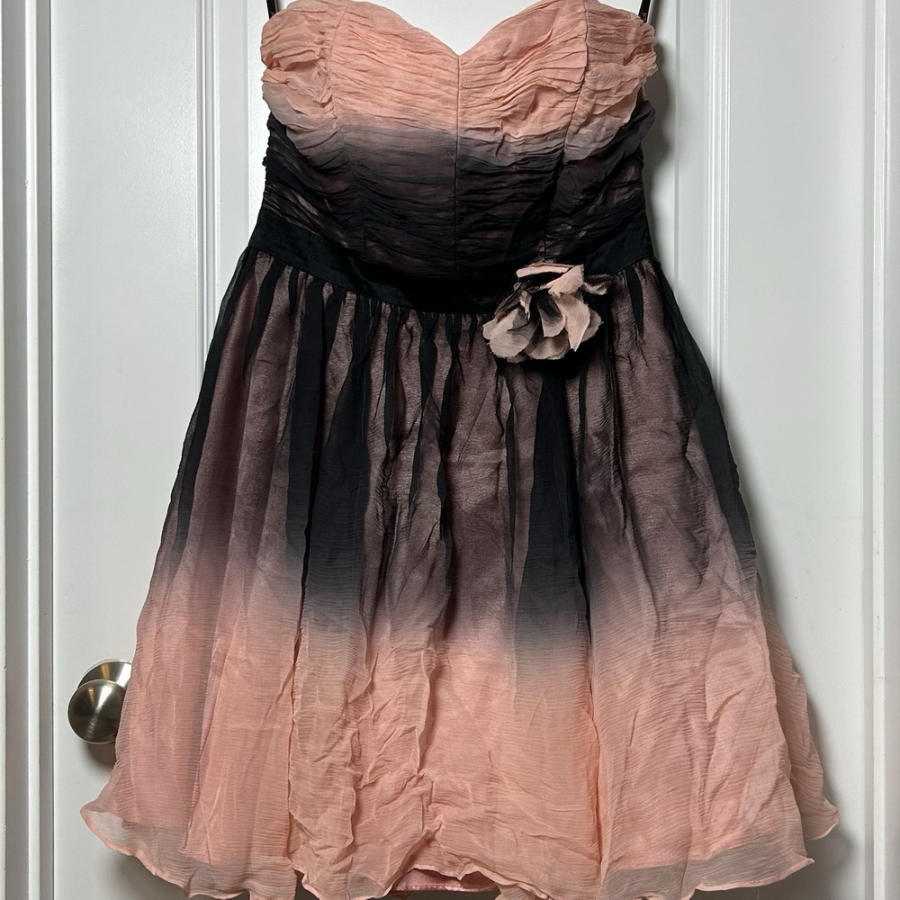 Betsey Johnson Collection Pink Black Ombré‎ Strapless Ruched Chiffon Mini Dress